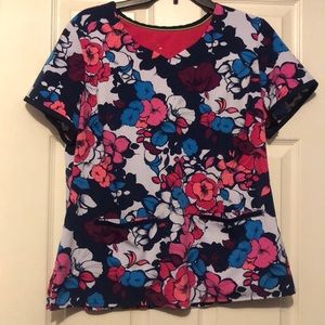 Small/medium prints that match navy pants